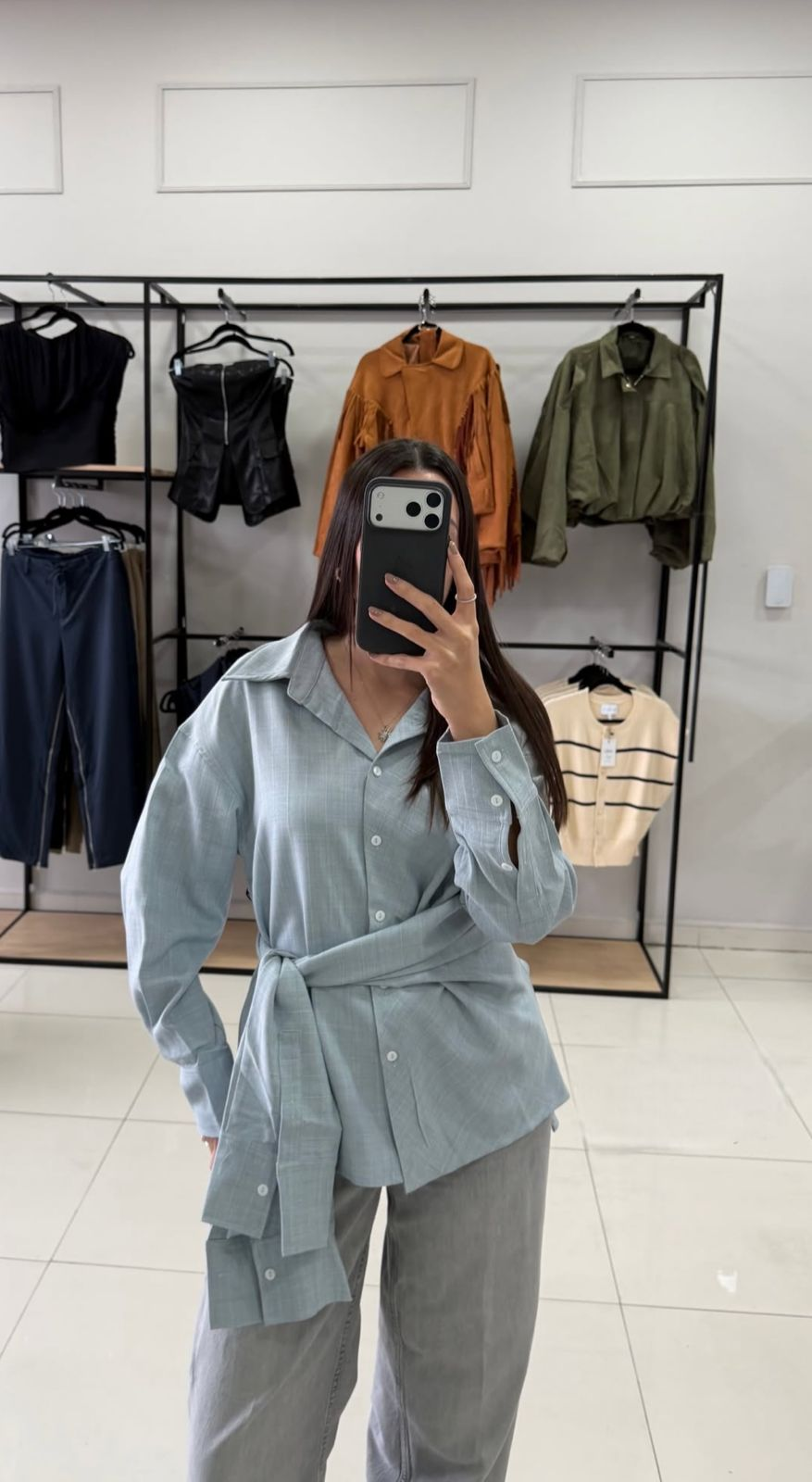 Blusa celeste manga larga botones