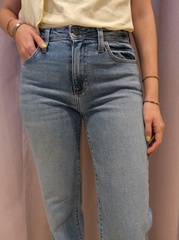 Novo Jeans